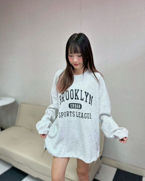 【現貨+預購】BROOKLYN 束口印花大學Tee 
