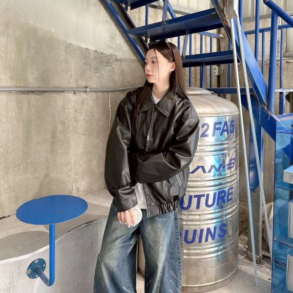 廓形剪裁雙拉鍊皮外套 