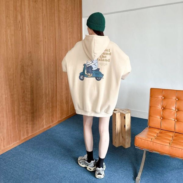 騎車男子印花刷毛帽Tee 