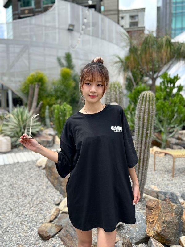 【現貨】CRAYONDiNOS 墨鏡恐龍Tee 