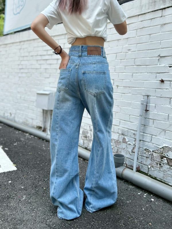 【現貨】雙釦口袋微喇叭落地寬褲 