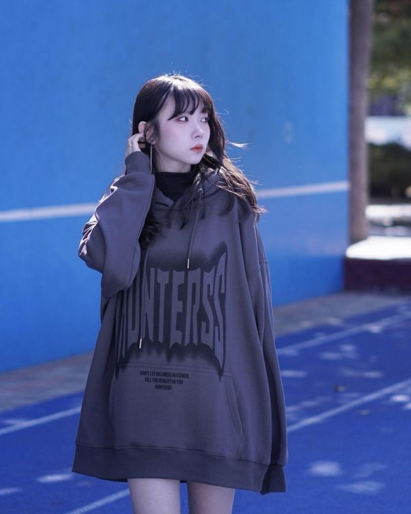 現貨【牛奶暖絨】幻影字母牛奶絨帽Tee 