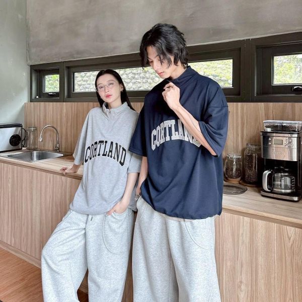 CORTLAND立領刺繡休閒衛衣 