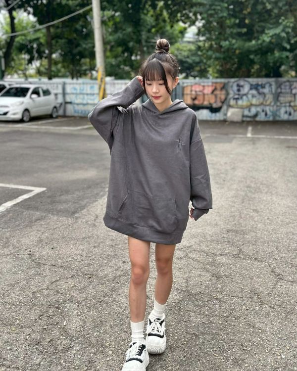 【現貨】歌德刺繡麂皮帽Tee 