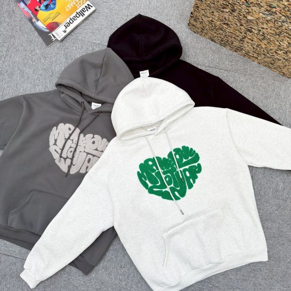 愛心英字毛巾繡刷毛帽Tee 