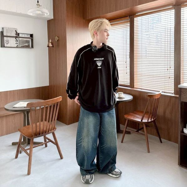 AUROCEAN刺繡滾線大學Tee 