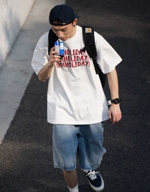 【預購】GO!HOLIDAY!英字Tee 