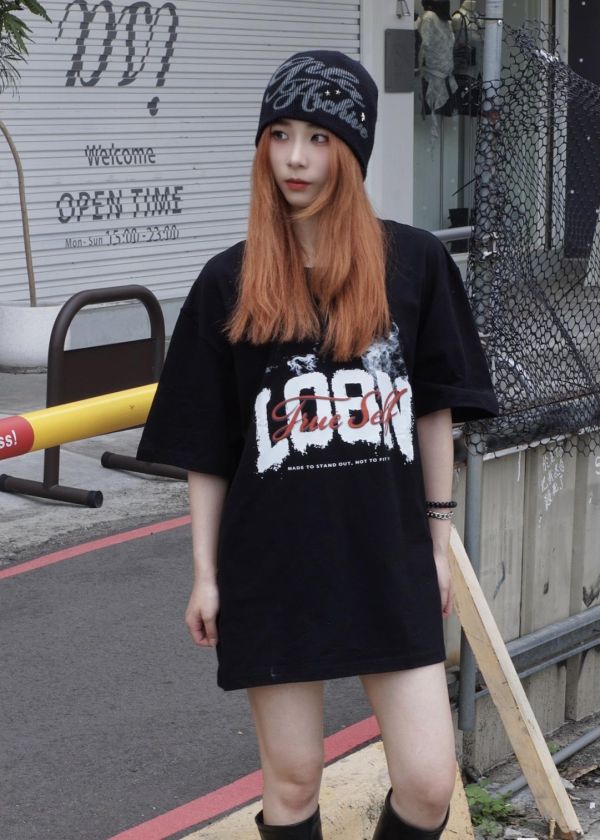 【現貨】LOBN迷霧環繞短Tee 