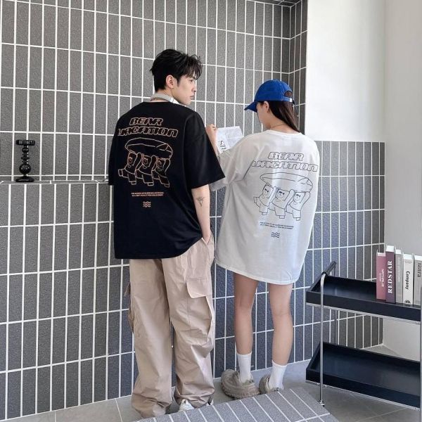 BEAR VACATION鏤空字體小熊短Tee 