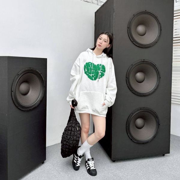 愛心英字毛巾繡刷毛帽Tee 