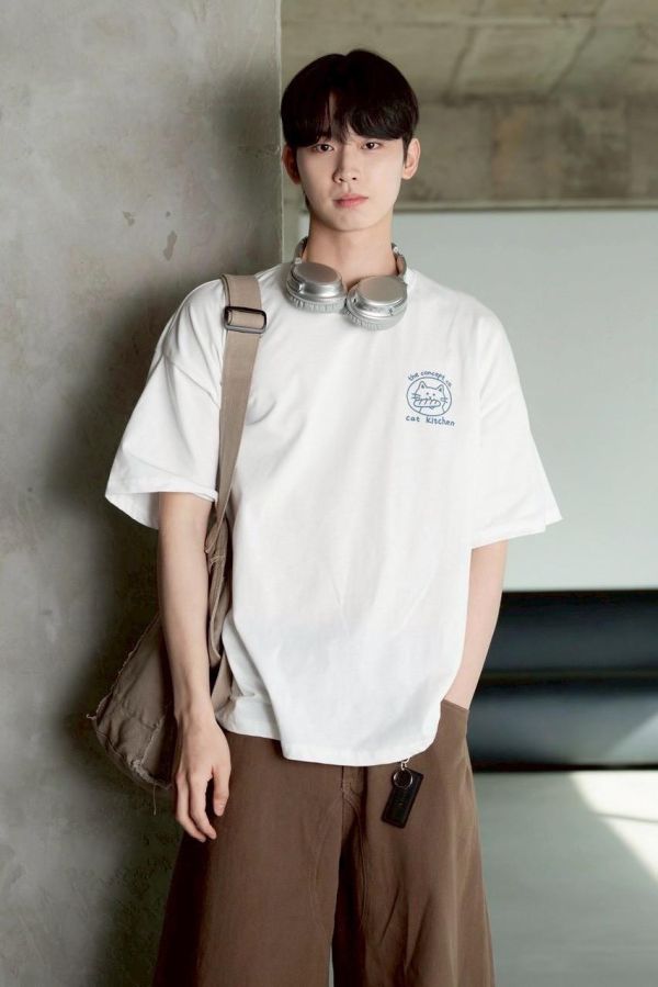 【預購】CAT KITCHEN貓咪麵包印花短Tee 