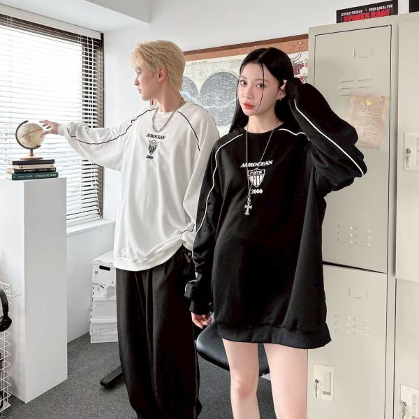 AUROCEAN刺繡滾線大學Tee 