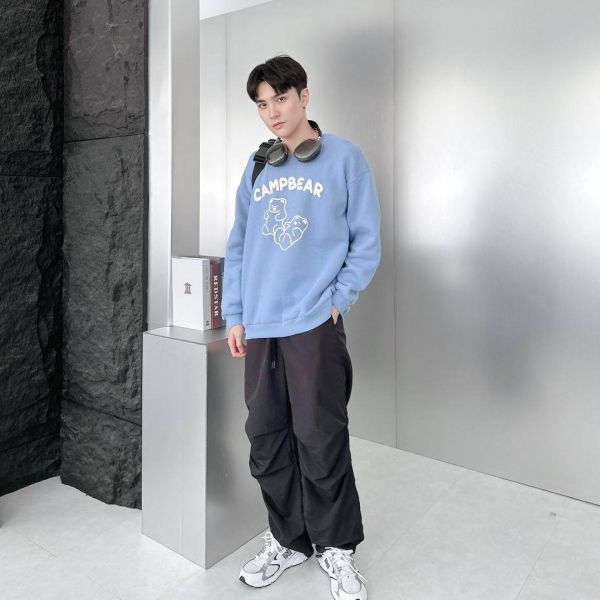 發泡CAMPBEAR熊刷毛大學Tee 