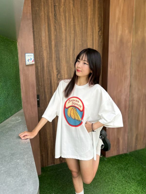 【現貨】俏皮香蕉印花Tee 