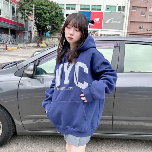 【現貨】NYC貼布刺繡厚磅刷毛帽Tee 