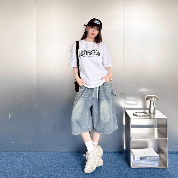 Distinction剝落字體美式印花短Tee 