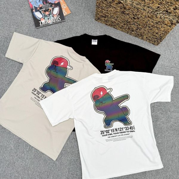 【現貨】閃電貓柴犬炫彩反光短Tee 