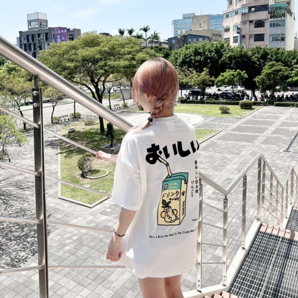 【現貨】日系柚子貓果汁Tee 