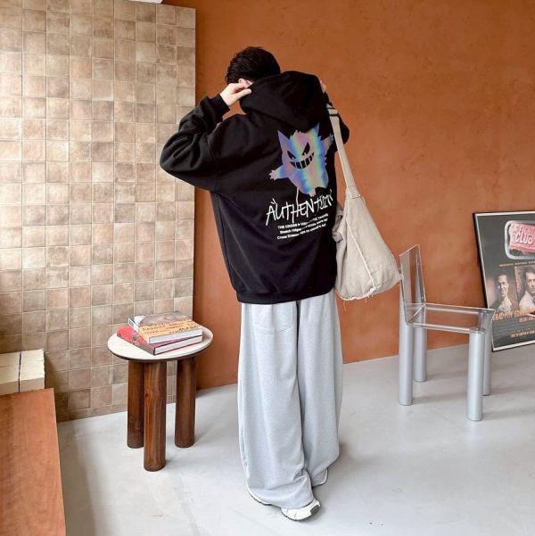 炫彩反光耿鬼印花刷毛帽Tee 