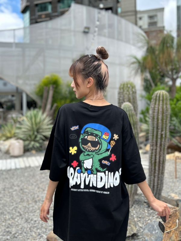 【現貨】CRAYONDiNOS 墨鏡恐龍Tee 