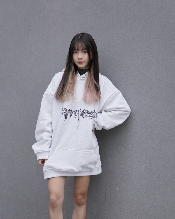 現貨【牛奶暖絨】荊棘街頭牛奶絨帽Tee 