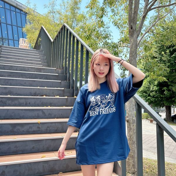 【現貨】Best Friends眼罩小偷乾杯Tee 