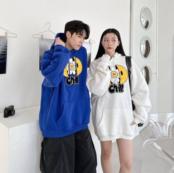 Chill毛巾繡笑臉花朵刷毛帽Tee 