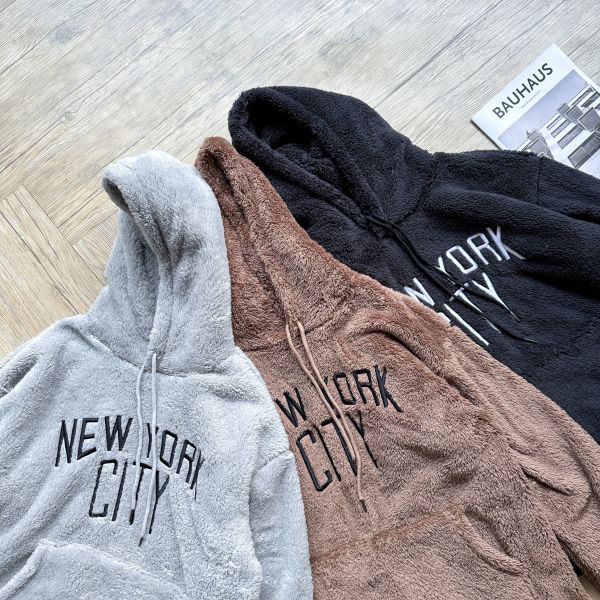 刺繡NEW YORK雙面絨毛帽Tee 