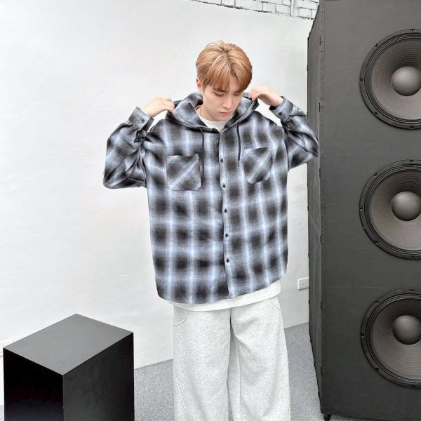 【現貨】口袋抽繩帽子格紋襯衫 