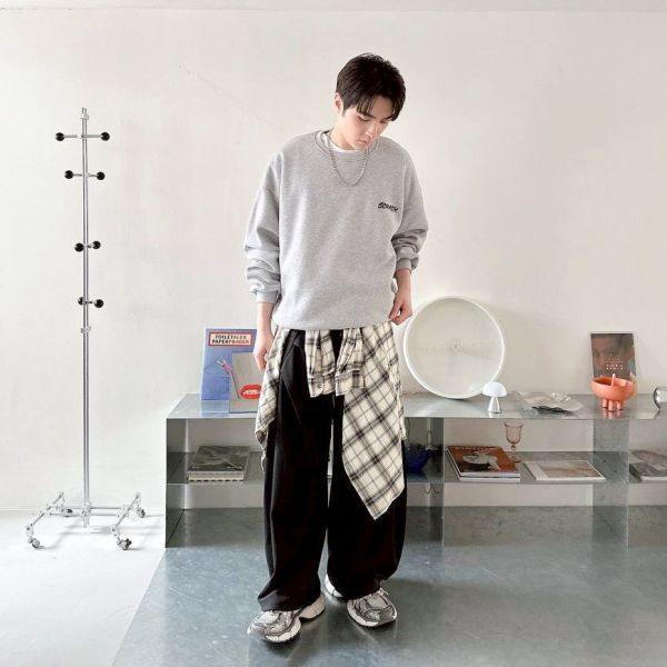 SCRACH插畫感貓咪刷毛大學Tee 