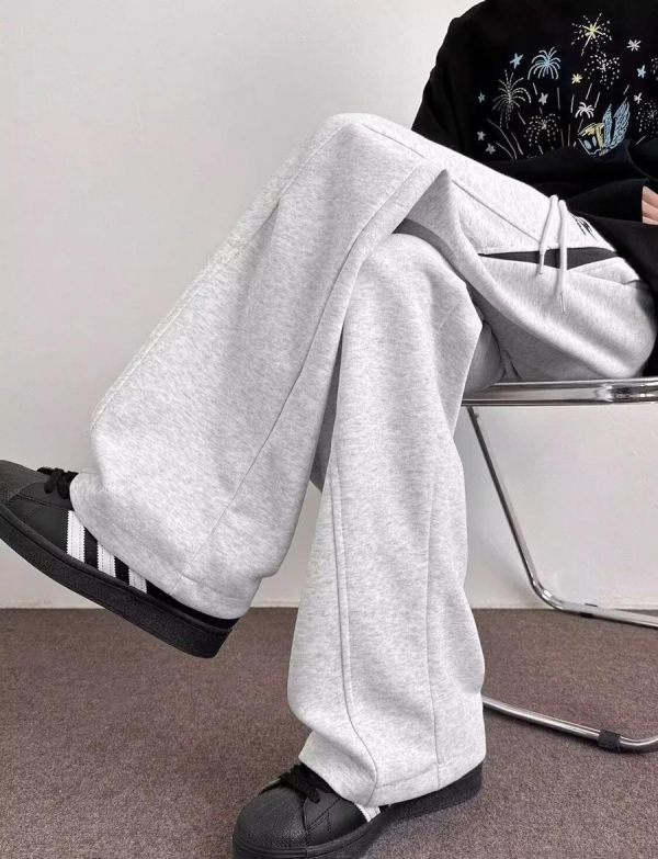 刺繡LOGO解構線條撞色直筒長褲 