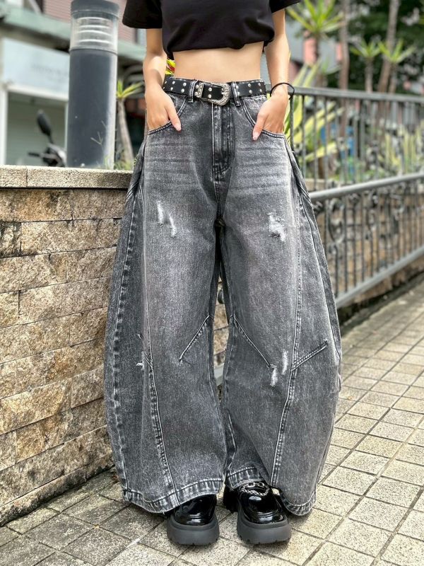 【現貨】破壞裂影水洗彎刀褲 