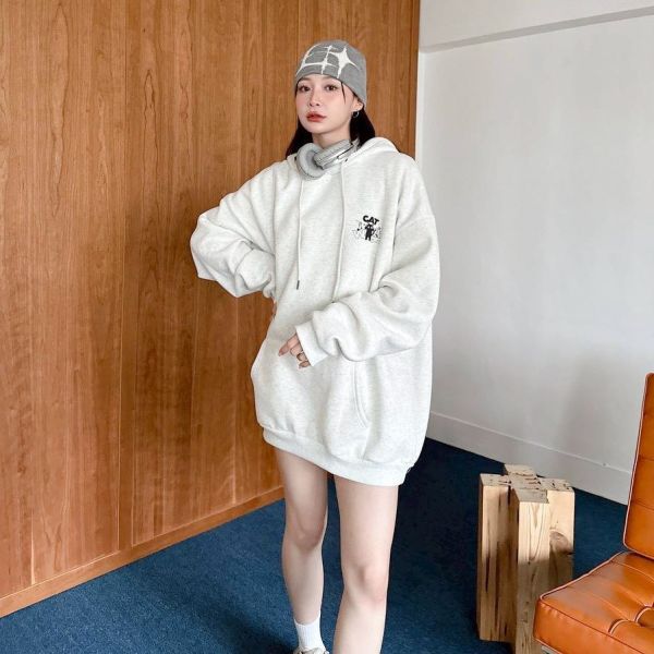 CAT WASH貓咪簍空字刷毛帽Tee 