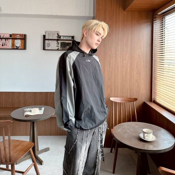 【現貨】LIMITED 拼接連帽束口風衣 