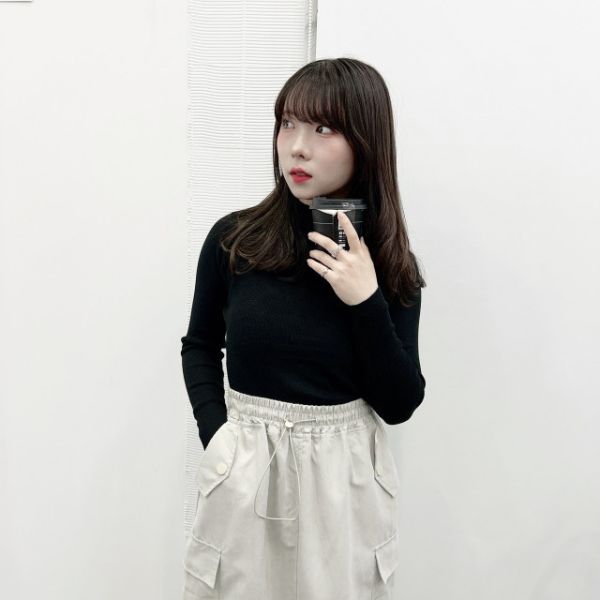 羊絨高領打底上衣 