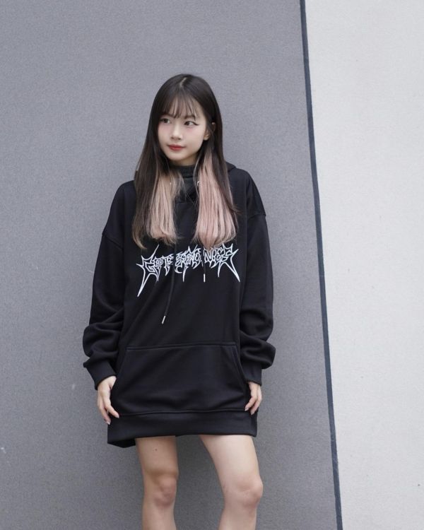 現貨【牛奶暖絨】荊棘街頭牛奶絨帽Tee 