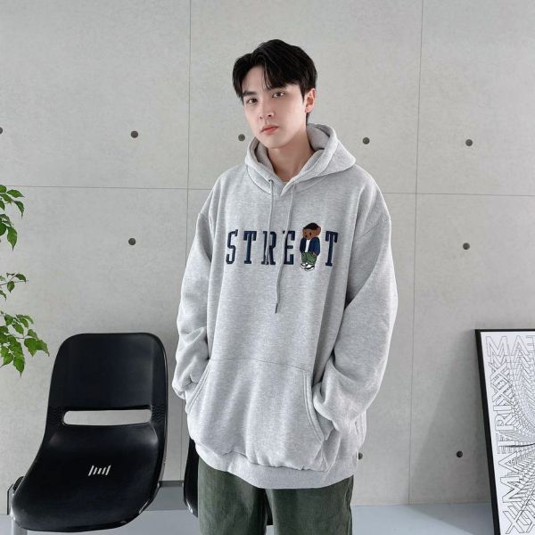 【現貨】刺繡STREET潮流熊刷毛帽Tee 