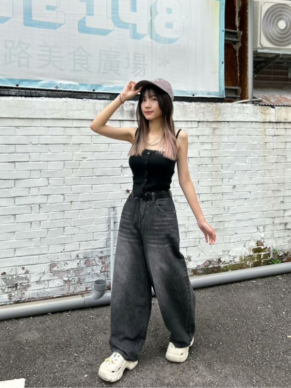 【現貨】水洗牛仔繭型闊腿褲 