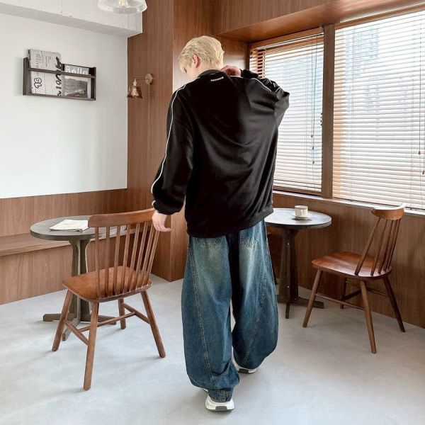 AUROCEAN刺繡滾線大學Tee 