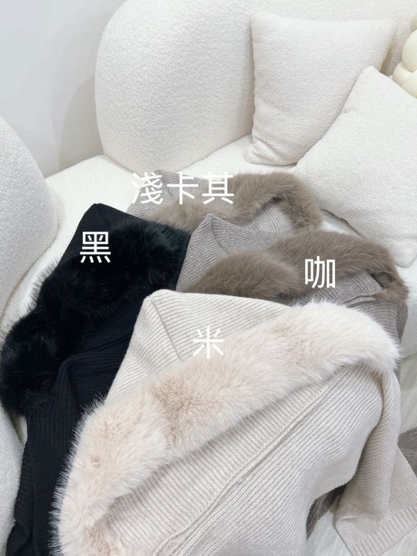 【秋冬新品預購】狐狸毛連帽圍巾 