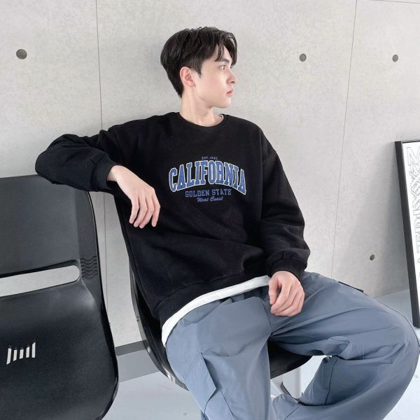 CALIFORNIA字母刷毛大學Tee 