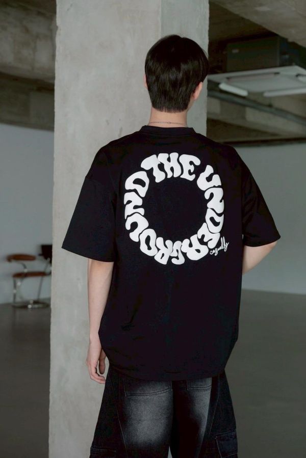 環繞字體發泡短Tee 