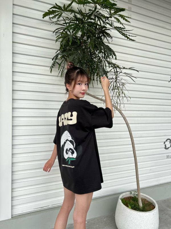 【現貨】LAZY 懶散熊貓塗鴉Tee 