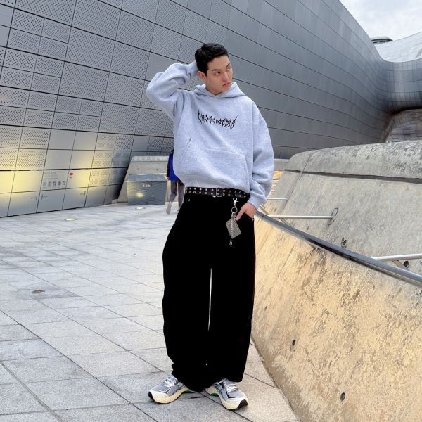 【現貨】CROSSMEDIA 刺繡街頭抓痕字寬短帽Tee 