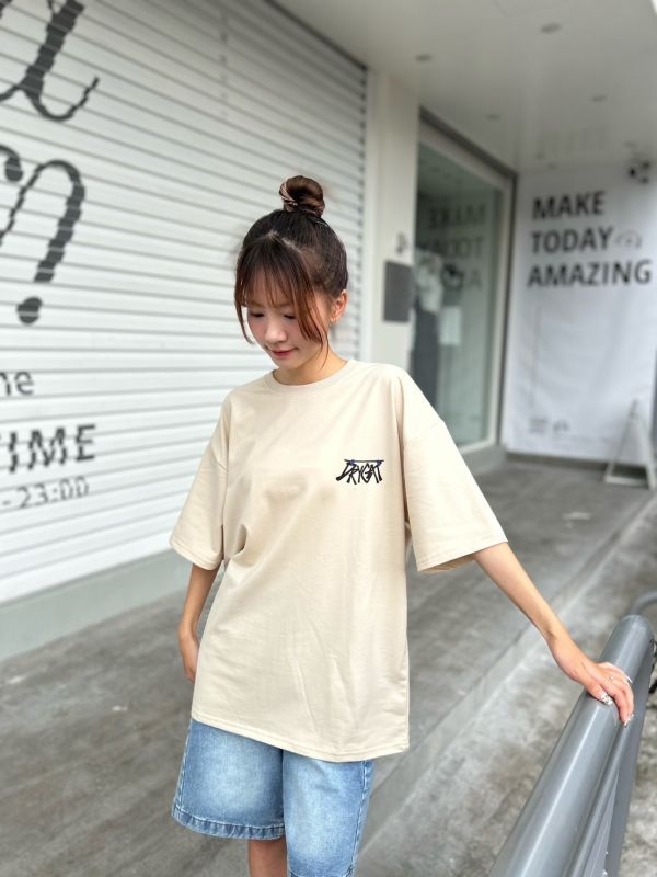 【現貨】DRY CAT曬貓咪插畫風Tee 