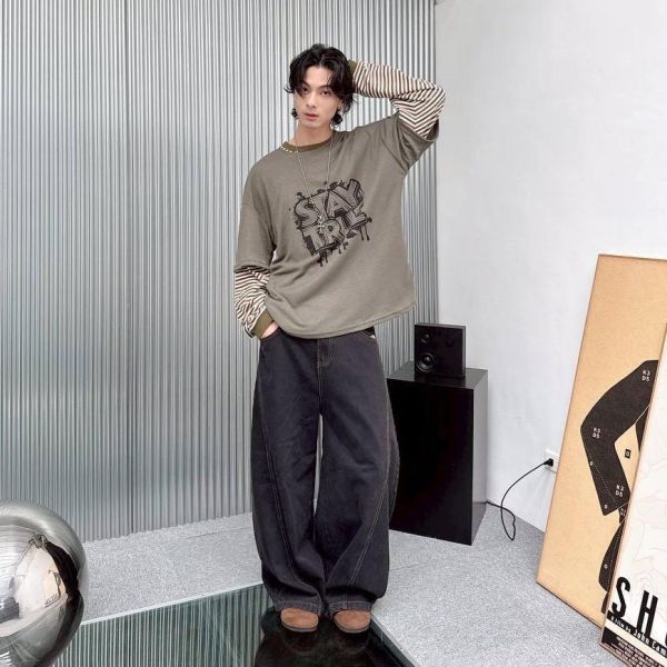 【現貨】STAY TRUE噴漆印花短Tee 