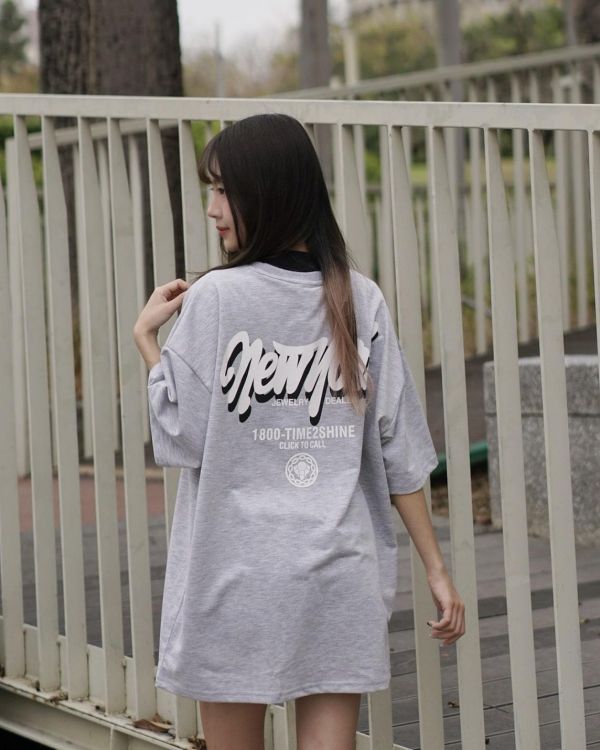 【現貨】newyork 立體陰影字短Tee 