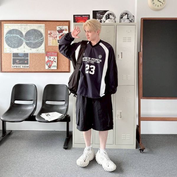 【現貨】SPACE FORCE 23賽車風束口風衣 