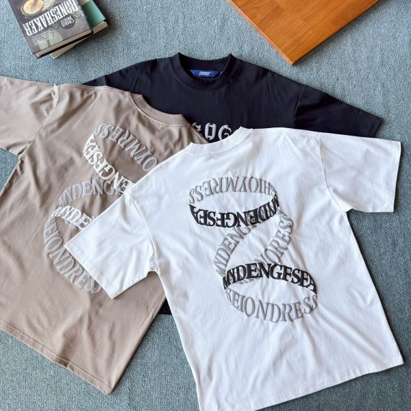 【SORONA®現貨】發泡螺旋哥德字涼感Tee 