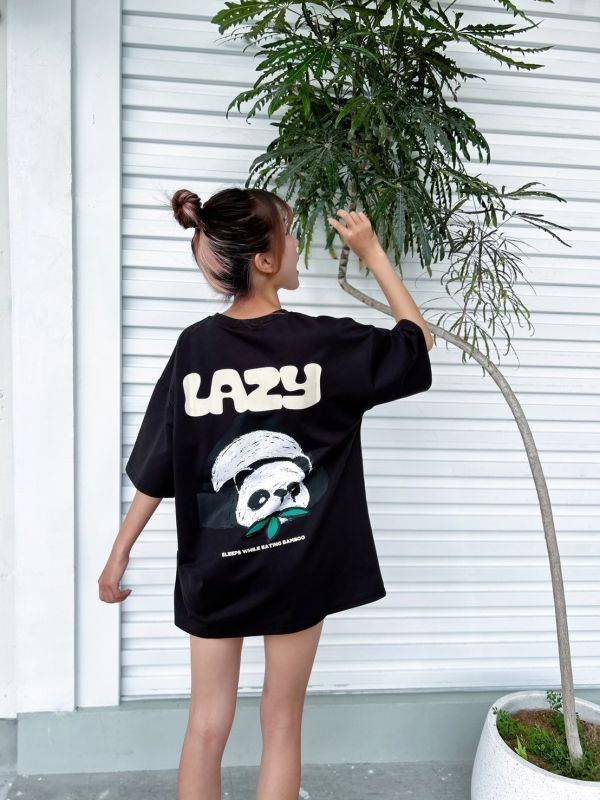 【現貨】LAZY 懶散熊貓塗鴉Tee 